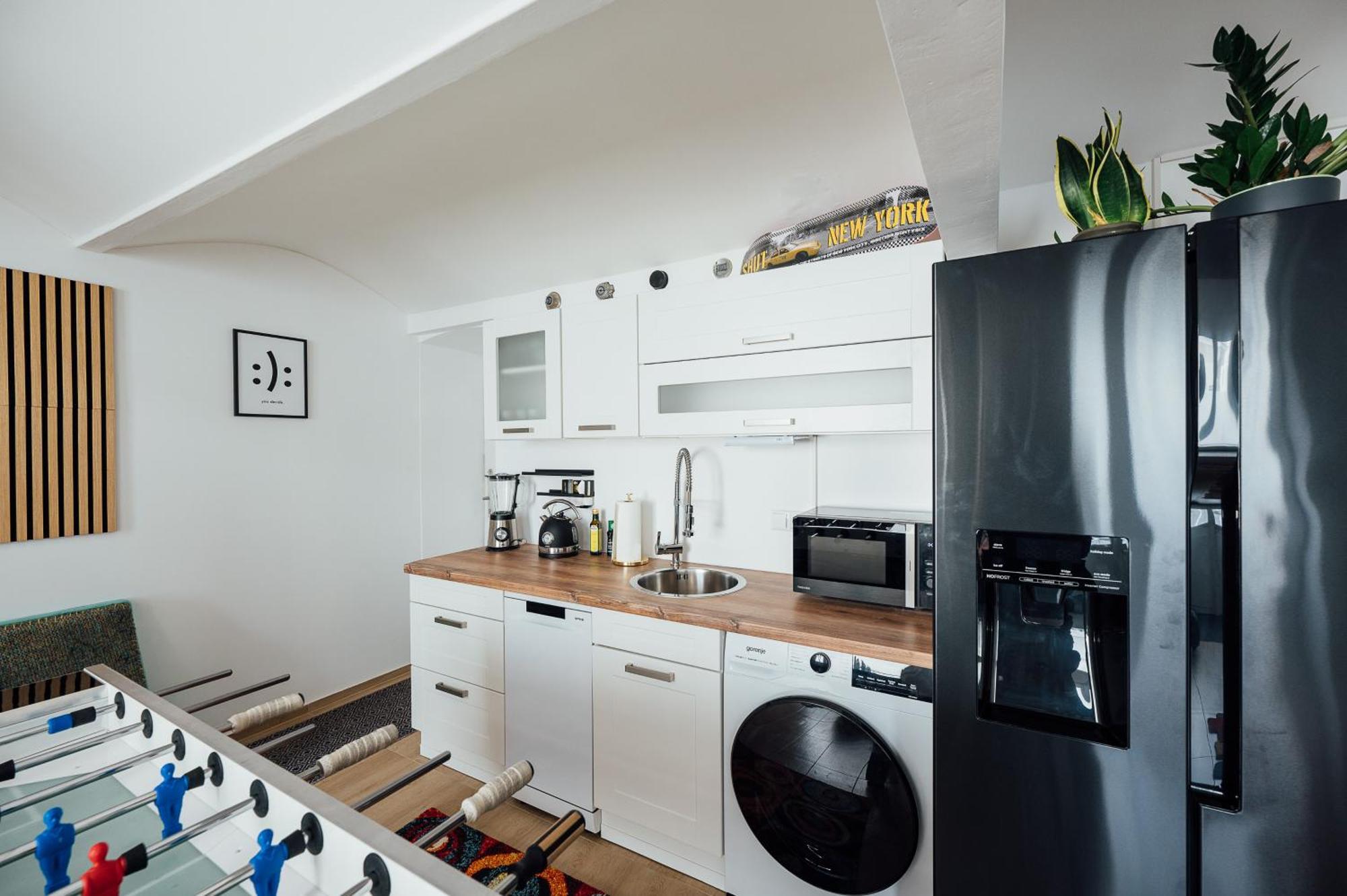 The Garage No.6 Apartment Vienna Exterior photo